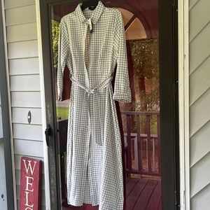 NWT Grey and white Shirt dress